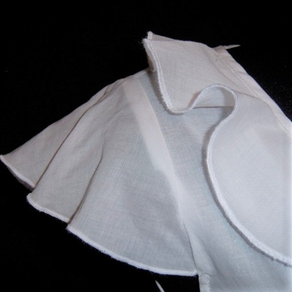 NWT The LIMITED Romantic Flutter Top - Picture 4 of 6